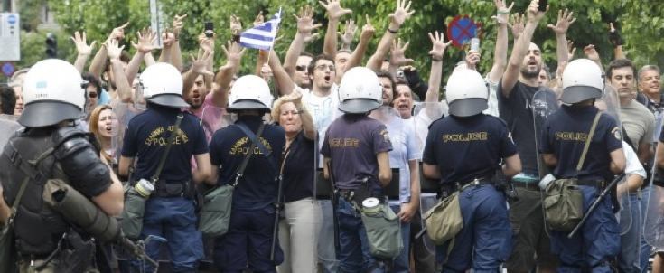 Ellada Syntagma 150611